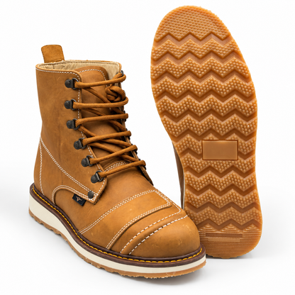 H50151 honey tan leather work boot with gum outsole tread view