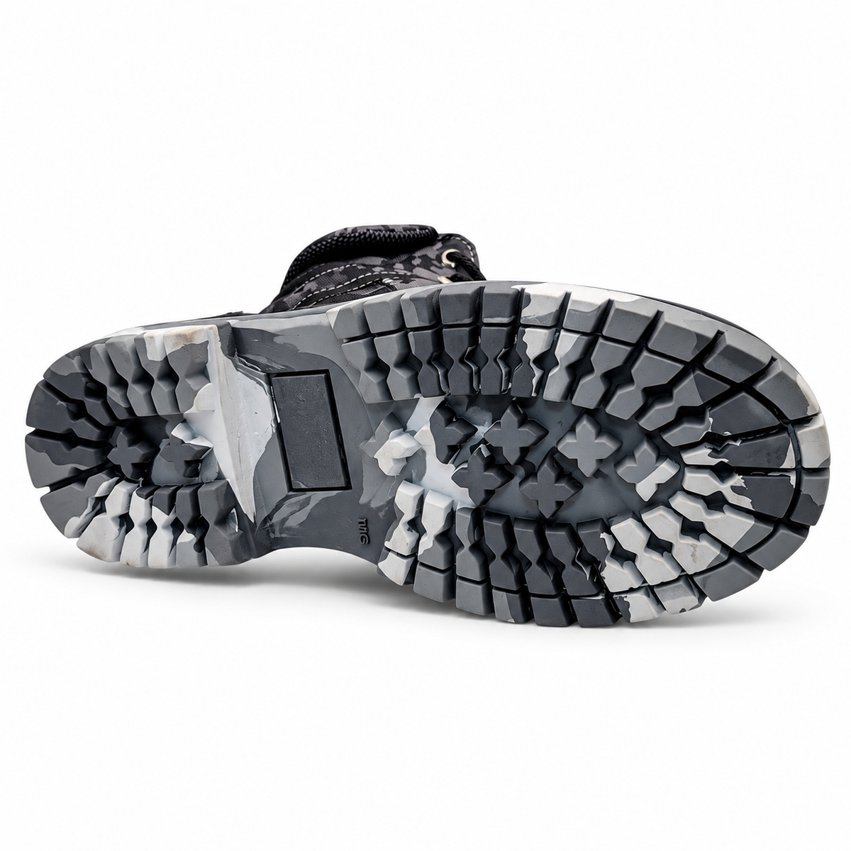 H70209 gray camouflage lug outsole tread