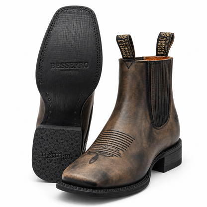 Sole view of Besserro 6439 men's Black Tint western botin